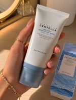 SKIN1004 Madagascar Centella Hyalu-Cica Water-Fit Sun Serum SPF50+ PA++++ ( 15 ml ) - Image 5